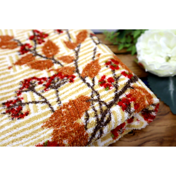 Vintage St. Mary's Bath & Hand Towel Set Gold Brown Red Fringe Retro Made In USA - Picture 2 of 5